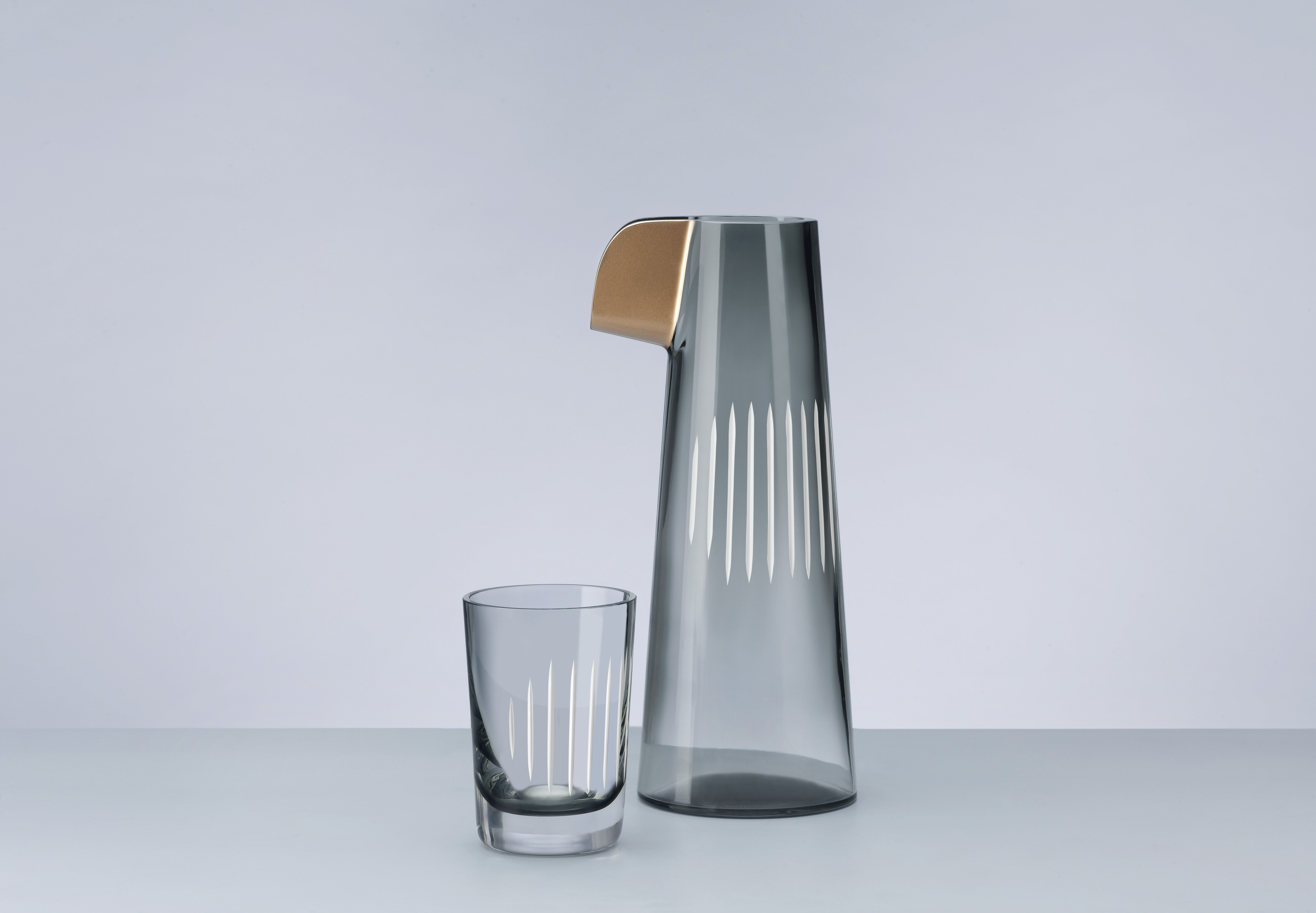 Beak Water Carafe – NUDE International