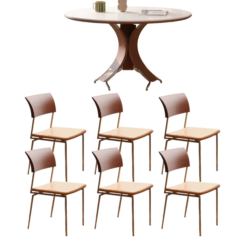 Hundt, 29.52"H x 59.05"L x 59.05"W