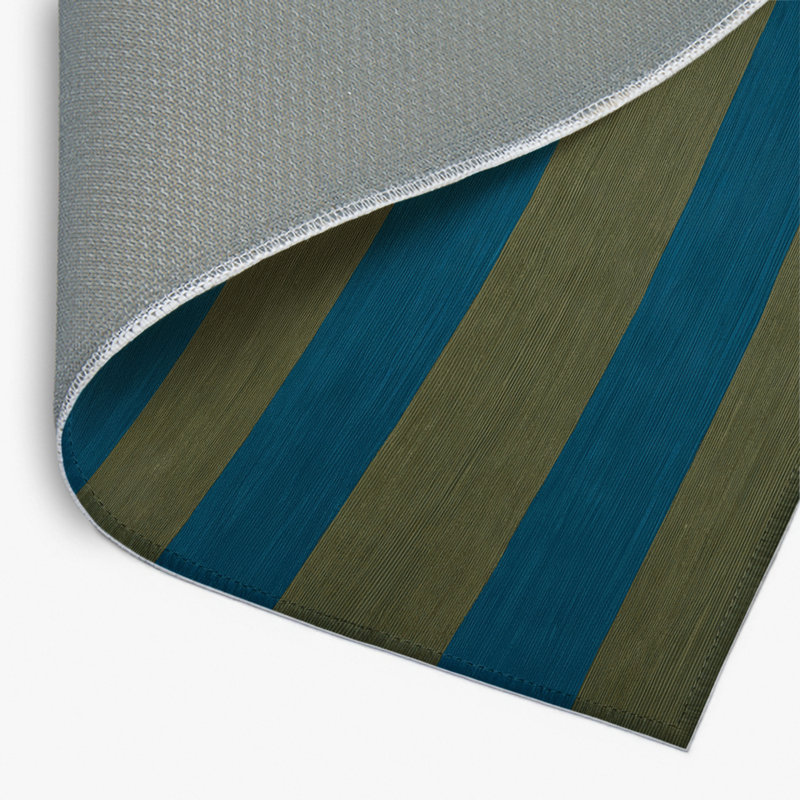 Tapis intérieur / extérieur vert HorizontalStripes, Rectangulaire 2 pi x 3 pi