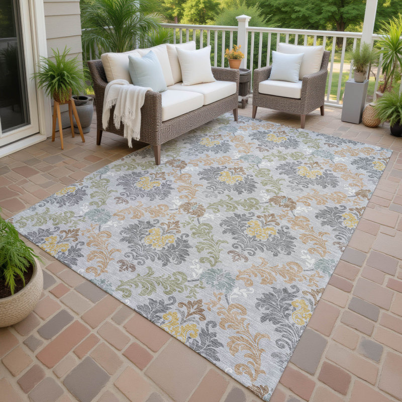 Machine Washable Indoor/Outdoor Chantille ACN2544 Damask Rug, Silver, 2'6" x 3'10"