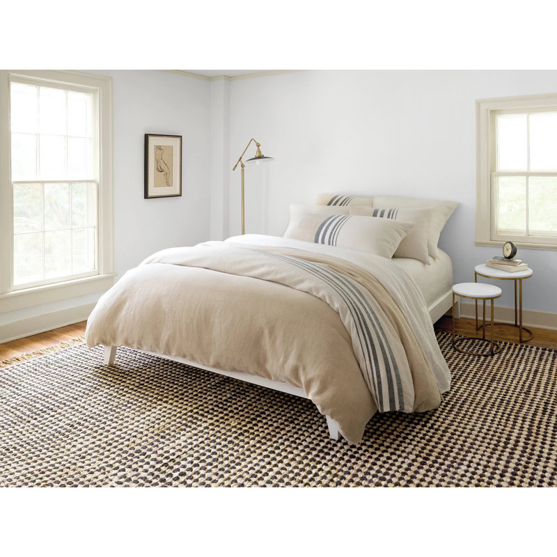 Kuba Black Handwoven Jute Rug, Rectangle 7'6" x 9'6"