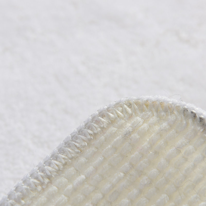 Ensemble de tapis de bain en acrylique de haute qualité (2 pièces), blanc, 100% acrylique, hauteur des poils: 0,7 à 1,2 po, antibactérien, dessous antidérapant, lavable à la machine, tailles des tapis de bain: 19,7 po x 23,6 po et 23,6 po x 39,4 po, doux Durable pour une expérience de salle de bain luxueuse