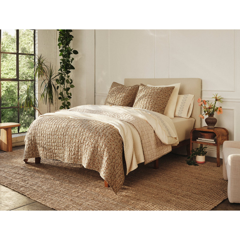 Couverture matelassée Angeles Angeles, L 108 po x l 92 po, Non teint
