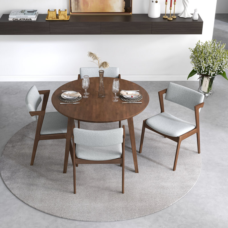 Ensemble repas pour 4 personnes Tipler, Noyer
