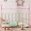 Lit plateforme simple en métal avec structure triangulaire, rose-259680702