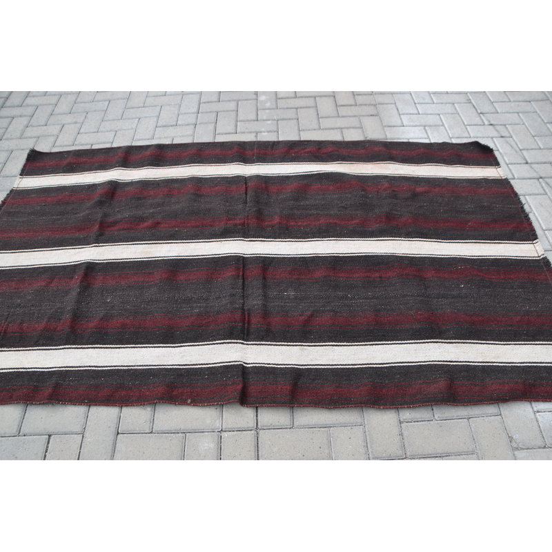Tapis turc vintage en laine tissé à la main dans de riches rayures noires pour un décor unique
