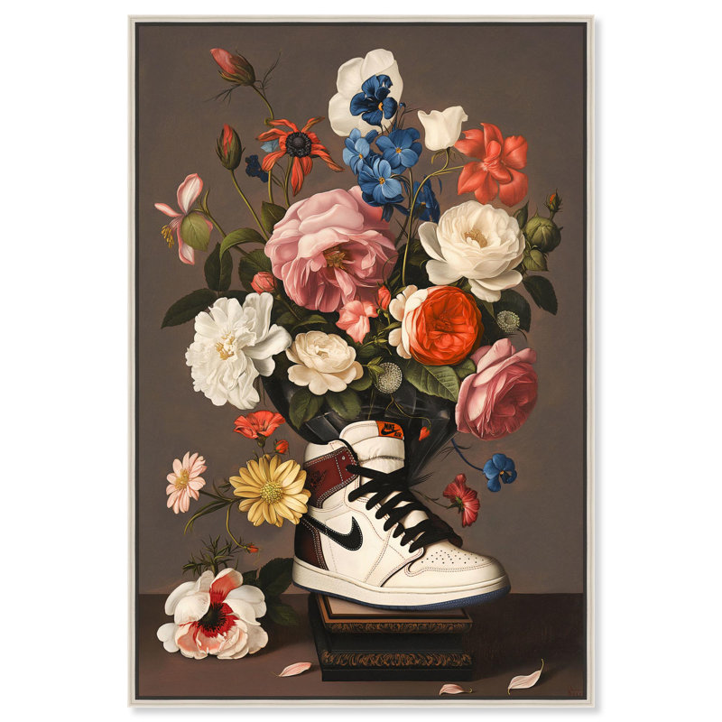 Toile Sneaker Bouquet I par Art Remedy, Noir, H 16 po x l 11 po, Cadre flottant