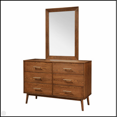 Commode à 5 tiroirs en noyer avec poignées en nickel et pieds fuselés, design Mid-Century moderne pour le rangement dans la chambre à coucher