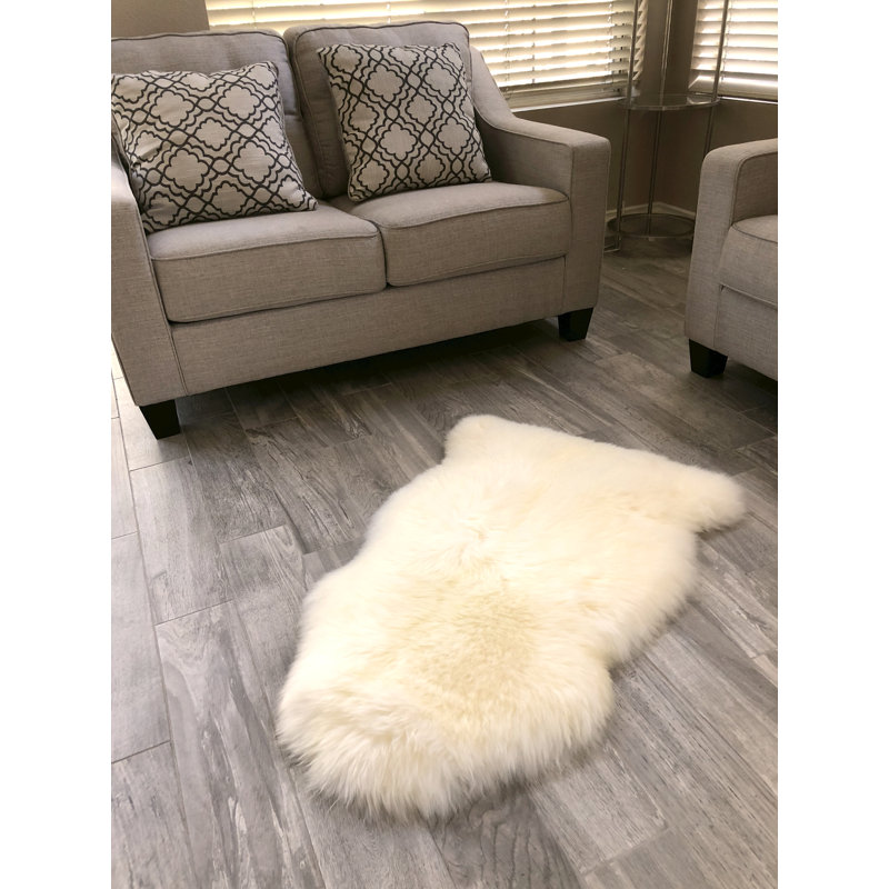 Wickstrom Performance Faux Sheepskin Washable Indoor Rug, Novelty 2' x 3'