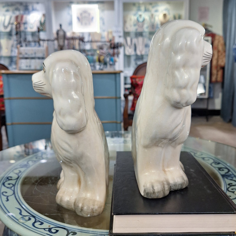 Staffordshire Style Dog Figurines – Antique Gold Chain Cream (Set of 2)