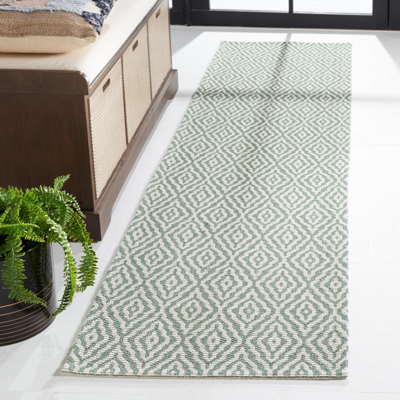Martha Stewart Cotton Geometric Rug in Green/Ivory, Runner 2' x 8'