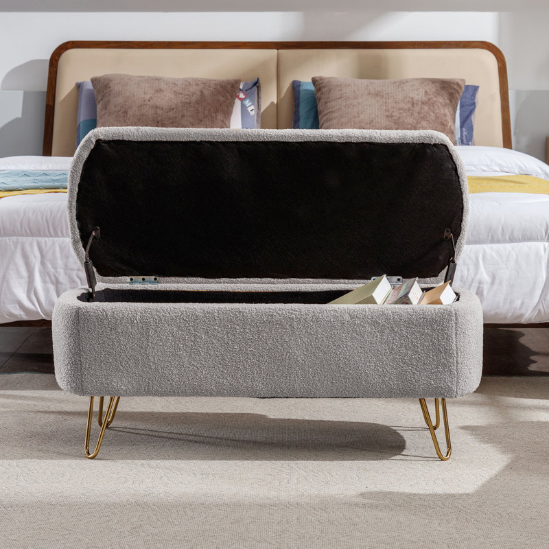 Banc gris rembourré en fausse fourrure pour le salon avec rangement et espaces dorés, Grey