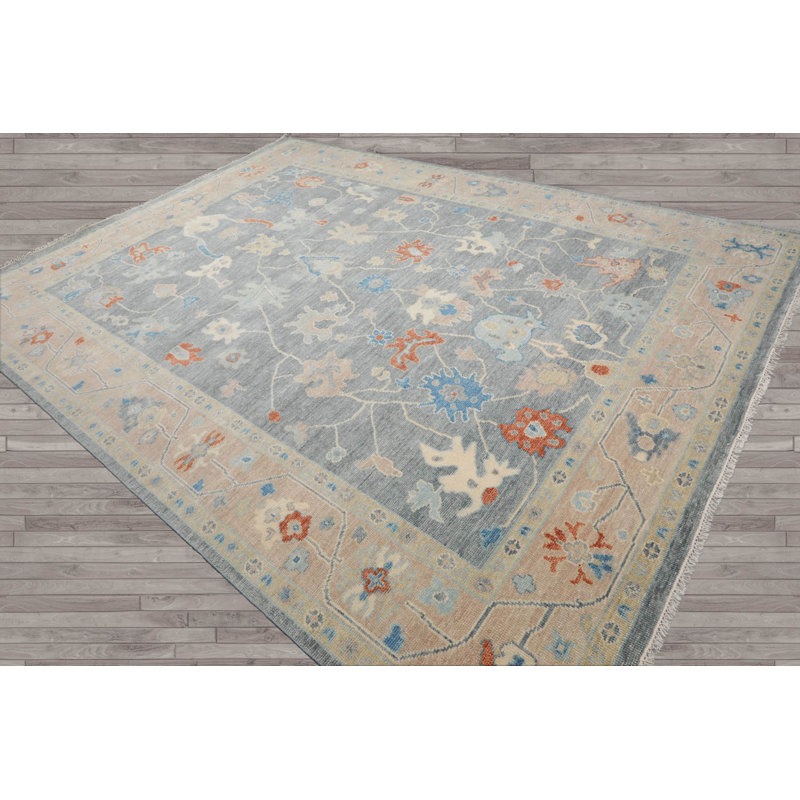 Handmade Ivory and Gray Wool Oriental 9' x 12' Rug