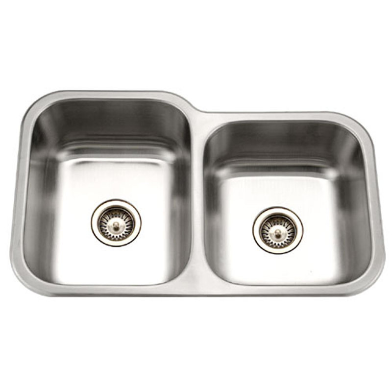 Medallion Classic 31.5'' L Double Bowl Stainless Steel Kitchen Sink