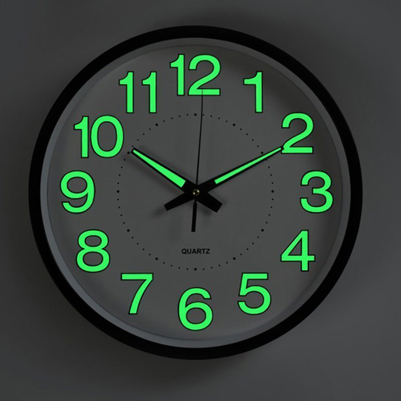 Mariah Wall Clock