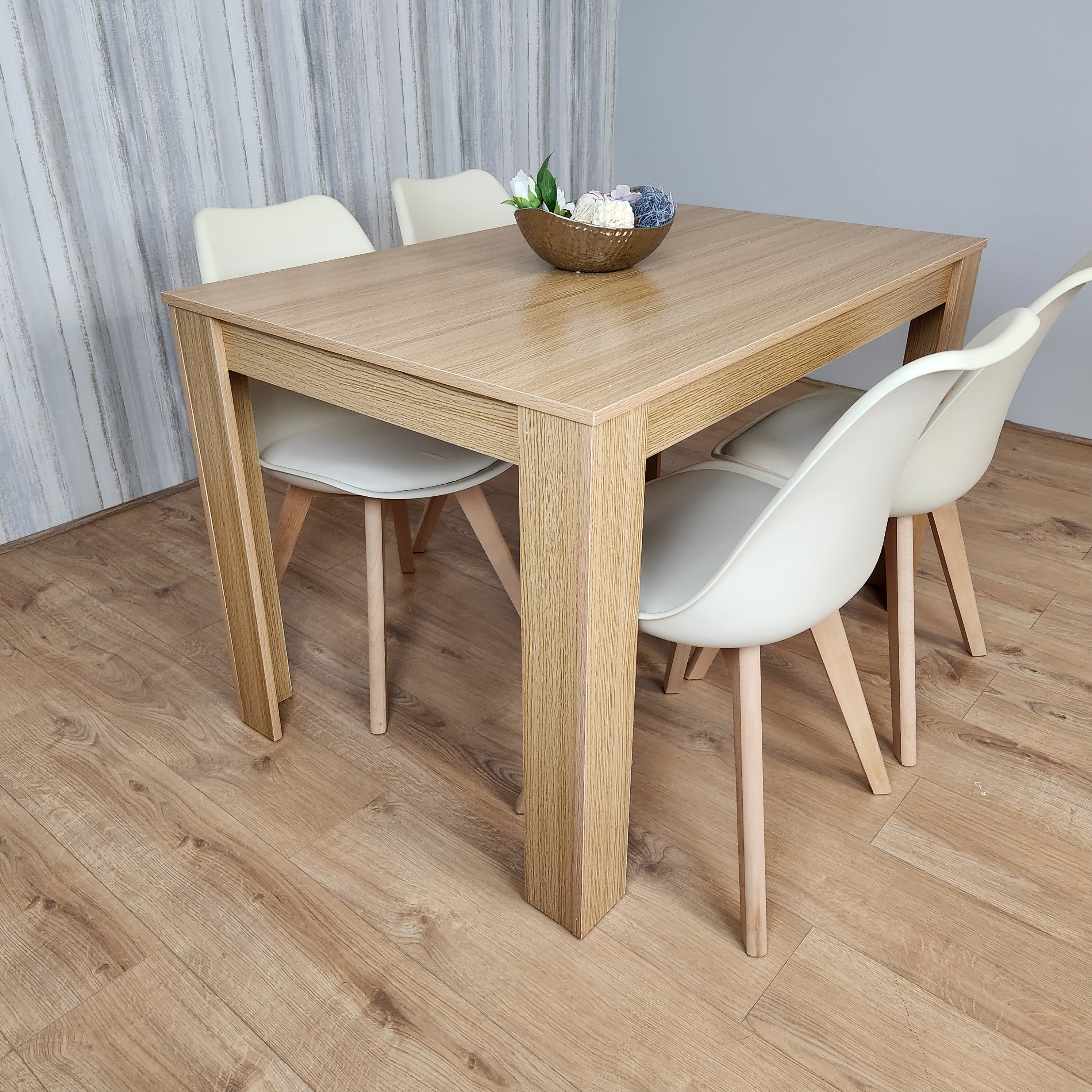 Modern 4 deals person dining table