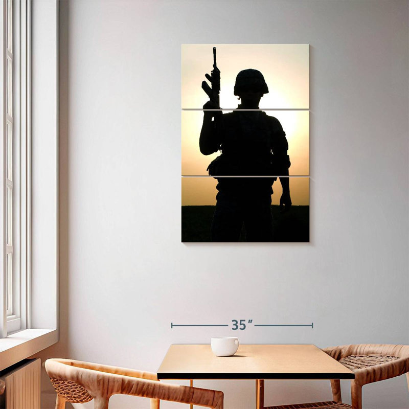 Silhouette d'un soldat américain, H 57 po x l 36 po