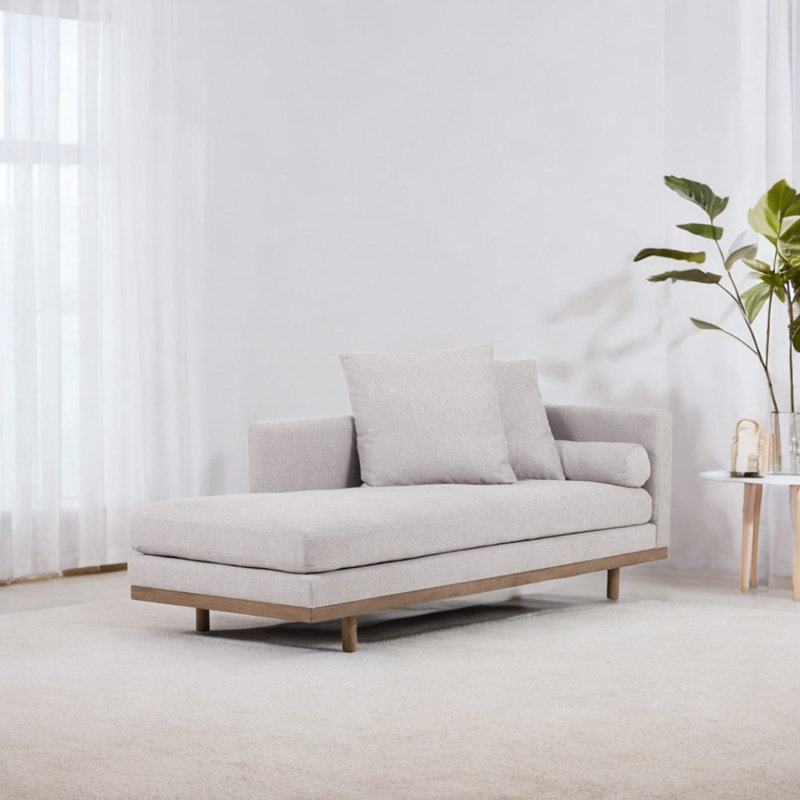 Chaise longue rembourrée en bois massif, Accoudoir à droite (vu de face)