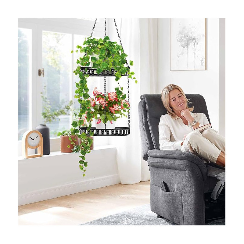 Duwanna Metal Planter