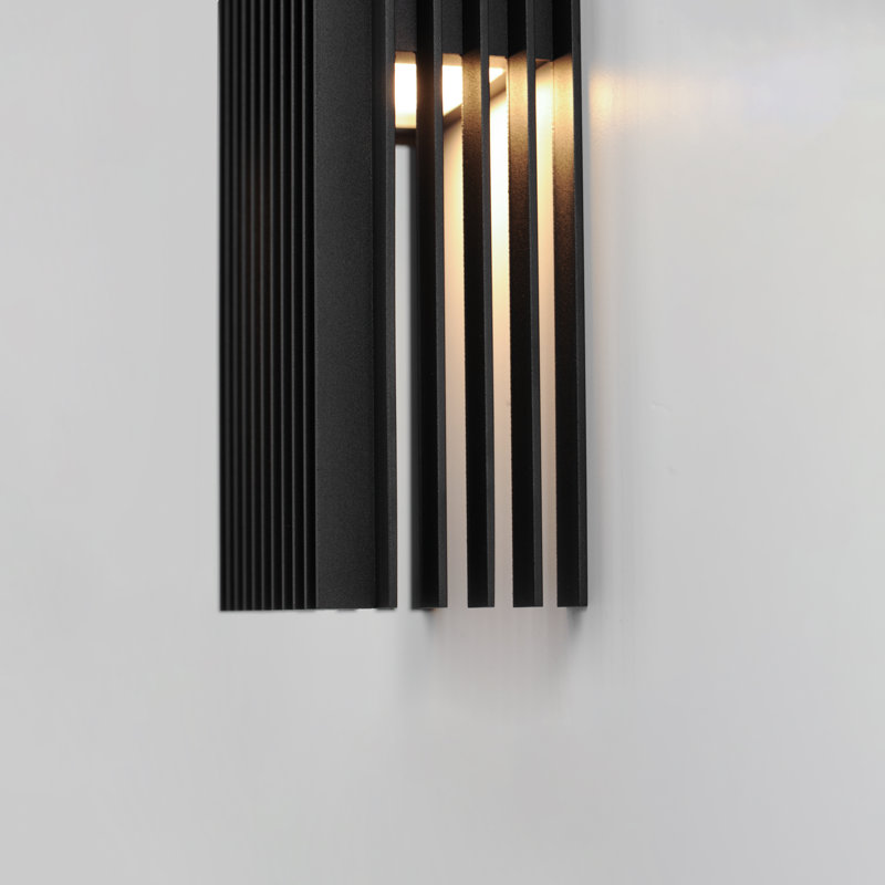 Fixation murale Canela, H 22 po x l 8 po x P 3,5 po