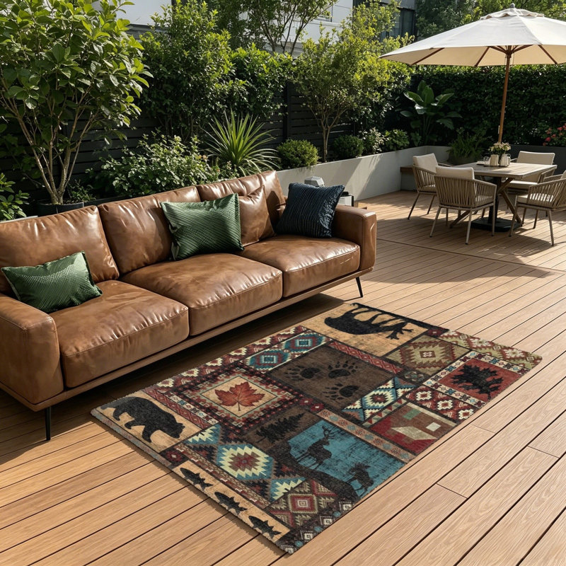Rustic Wildlife Patchwork Area Rug, 5' x 7' for Outdoor Porch & Cabin, Brown