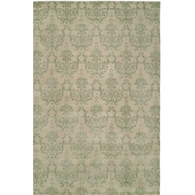 Floral Area Rug in Beige