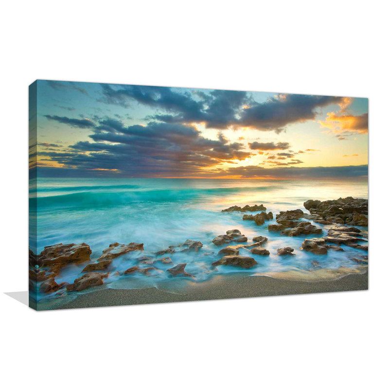 «Ocean Sunrise» par - Photographie, Toile tendue, H 18 po x l 30 po x P 1 po