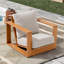 Chaise d'extérieur simple en eucalyptus avec coussins