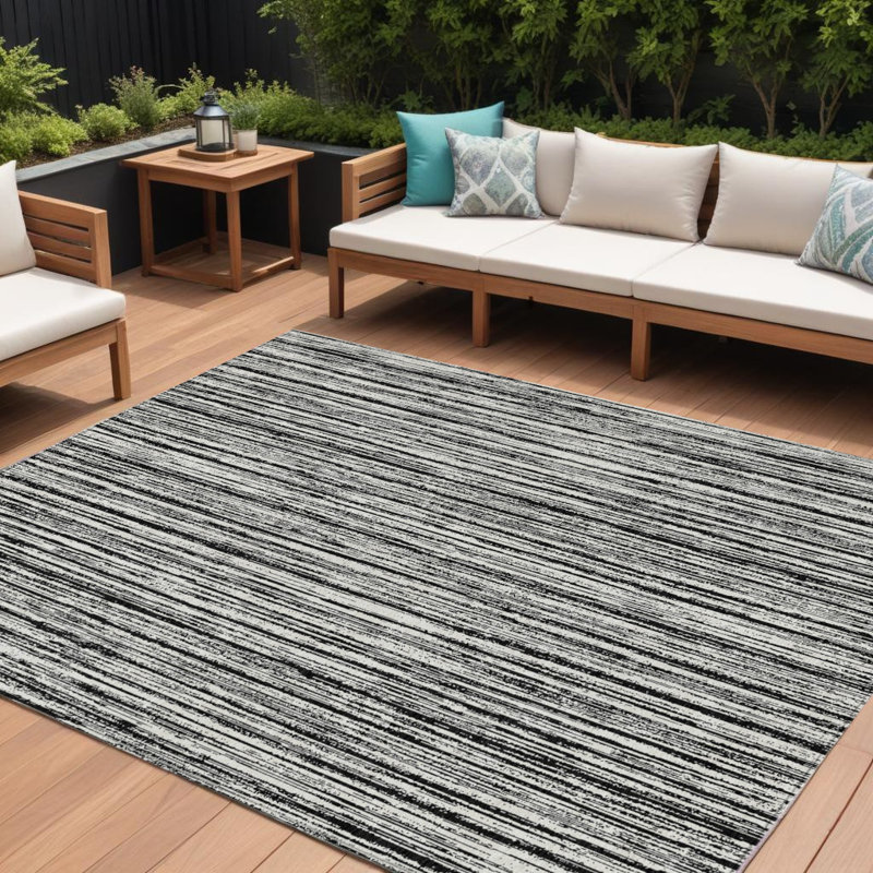 Tapis extérieur lavable rayé noir et ivoire 10 pi x 14 pi