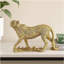 Statue de guépard pour la décoration intérieure, sculpture léopard en résine dorée pour bureau avec tablette, figurine animal moderne pour le salon, table basse, meuble télé, vestibule, décor cadeau