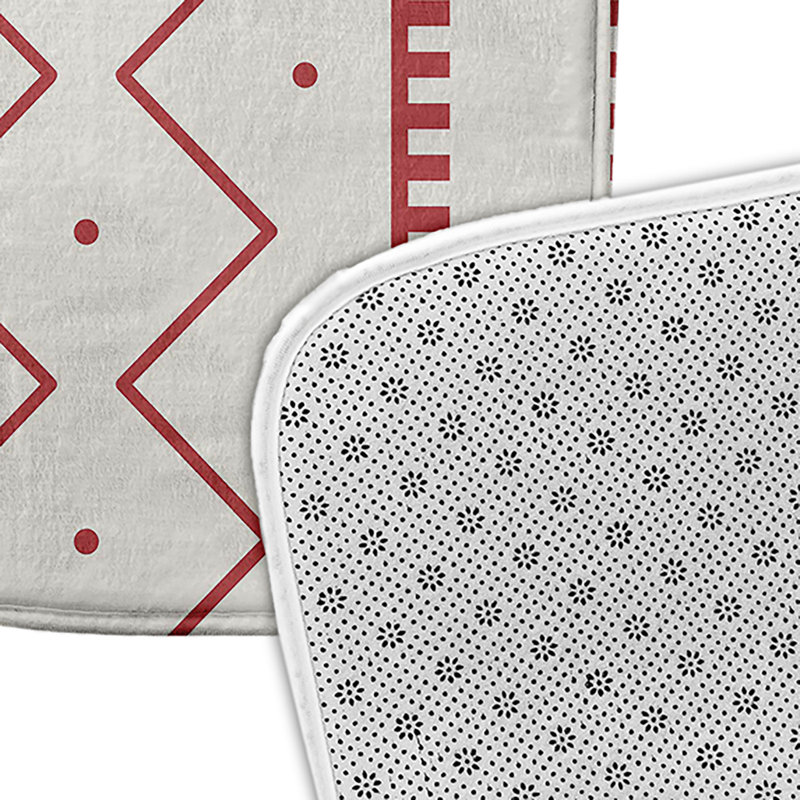 Tapis de bain GGG, L 17 po x L 24 po, Rouge