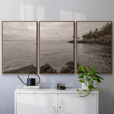 " Solitary " 3 - Pieces