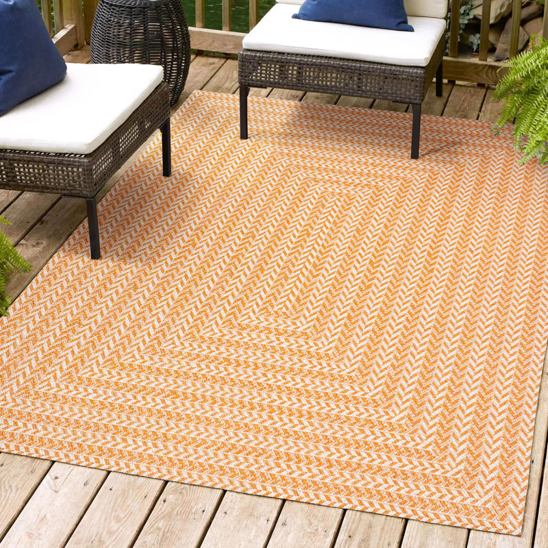 Tapis intérieur / extérieur à chevrons orange / crème, Rectangle 3 pi 11 po x 6 pi