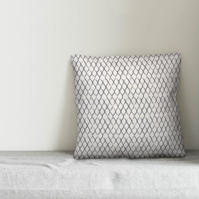  Fishnet Throw Pillow
