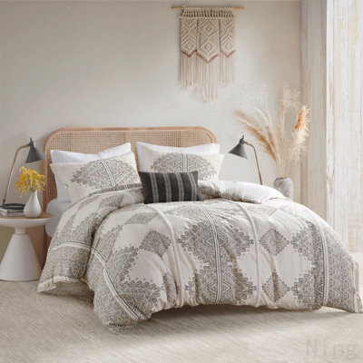 King/Cal King 4 Piece Printed Duvet Cover Set with Throw Pillow