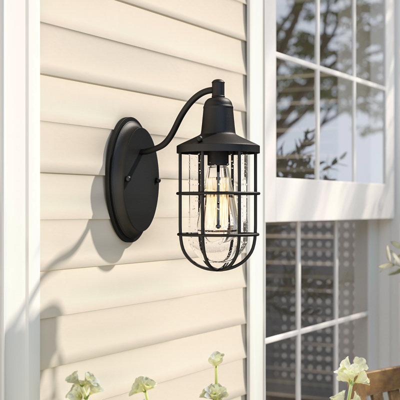 Amis Wall Light