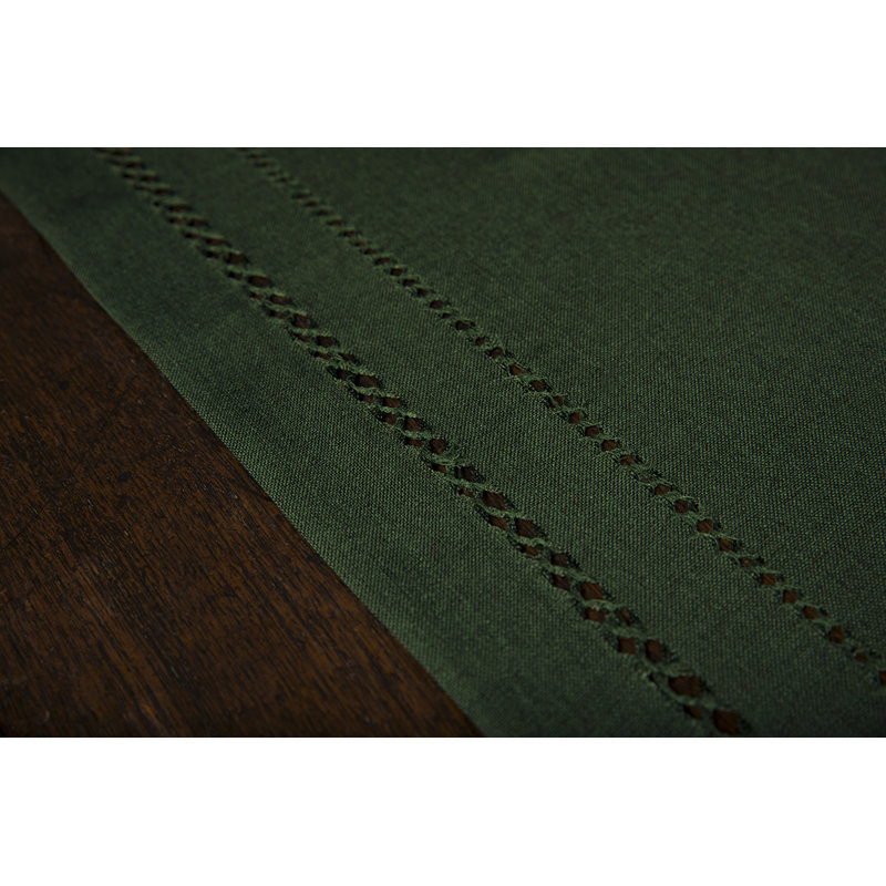 Chemin de table Wenner, Pin