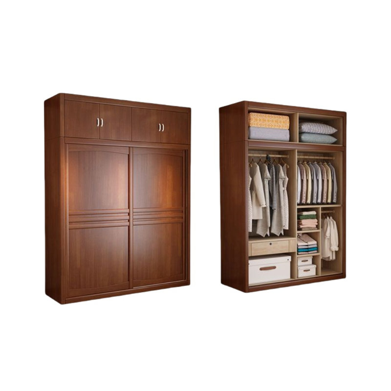 Garde-robe classique classique riche