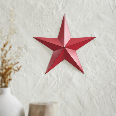 Festive Finds Metal Star Distressed Rust