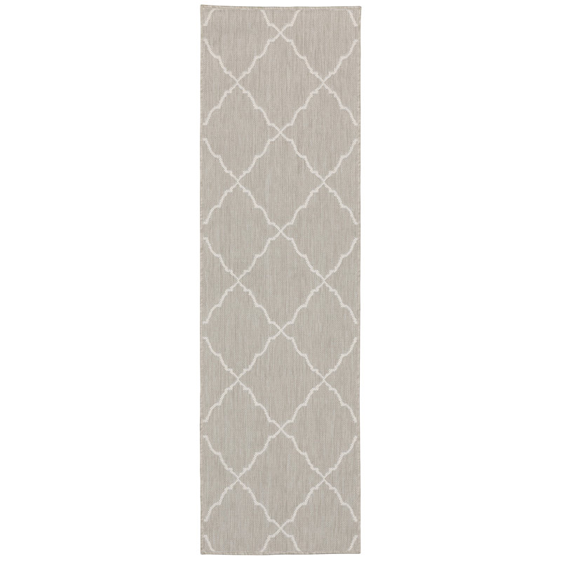 Tapis intérieur / extérieur gris Mckenny, Tapis de couloir de 1 pi 10 po x 7 pi 3 po