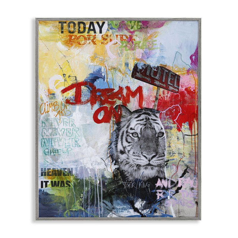  «Inspiring Graffiti & Tiger», art de la giclée encadrée par Design Fabrikken, H 20 po x l 16 po, Estampe numérique Farmhouse