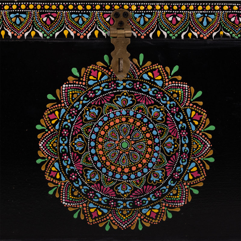 Arushan Accent Trunk