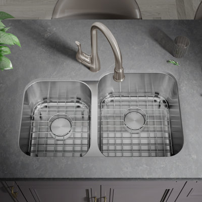 31.75'' L Double Bowl Stainless Steel Kitchen Sink