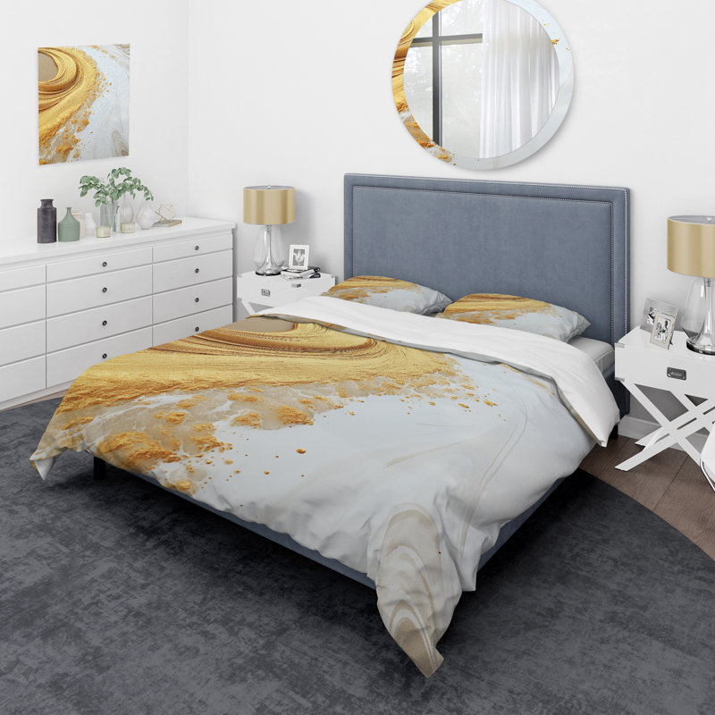 Modern Gold And White Marble Spiral - Abstract Modern Spiral Duvet Cover Set, King Duvet Cover + 2 King Shams