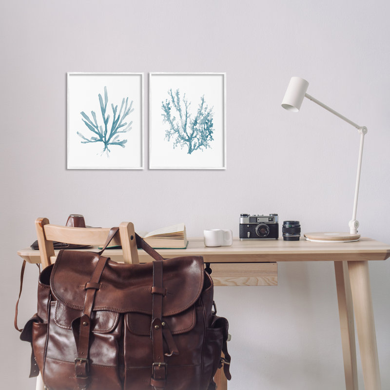 «Simple Abstract Coral Branches», ensemble de 2 impressions encadrées, par Carol Robinson, H 14 po x l 22 po