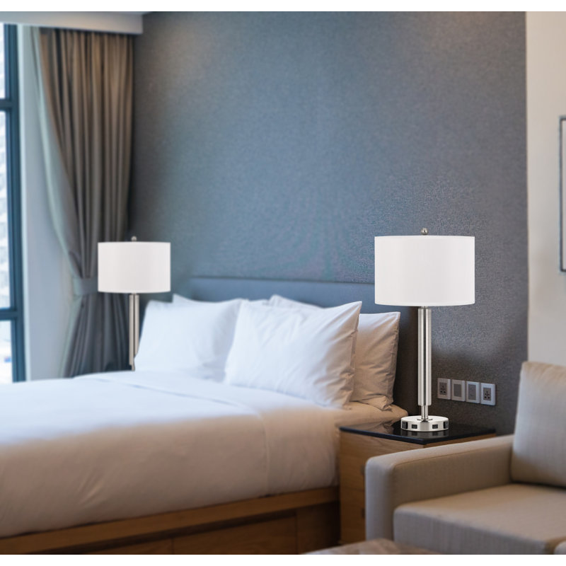 Gallard Metal USB Table Lamp