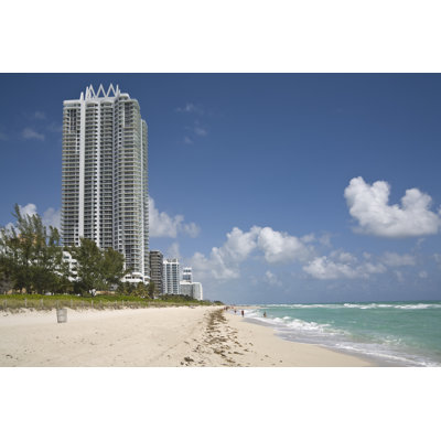 Luxury Condo par Red_Moon_Rise