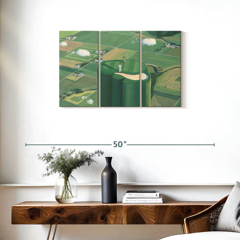 Sireci Tee It Up, 20" H x 33" W