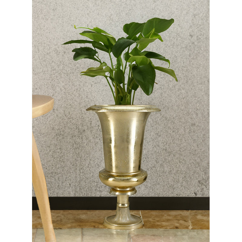 Vase en forme de petit Rosne Park Old Gold Vintage, H 23,5 po x l 14,5 po x P 14,5 po