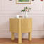 Table d'appoint ronde cannelée avec rangement et porte à fermeture en douceur